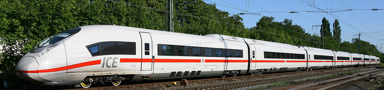 MOZDONY | BOMBARDIER SIEMENS STADLER | VASÚT
